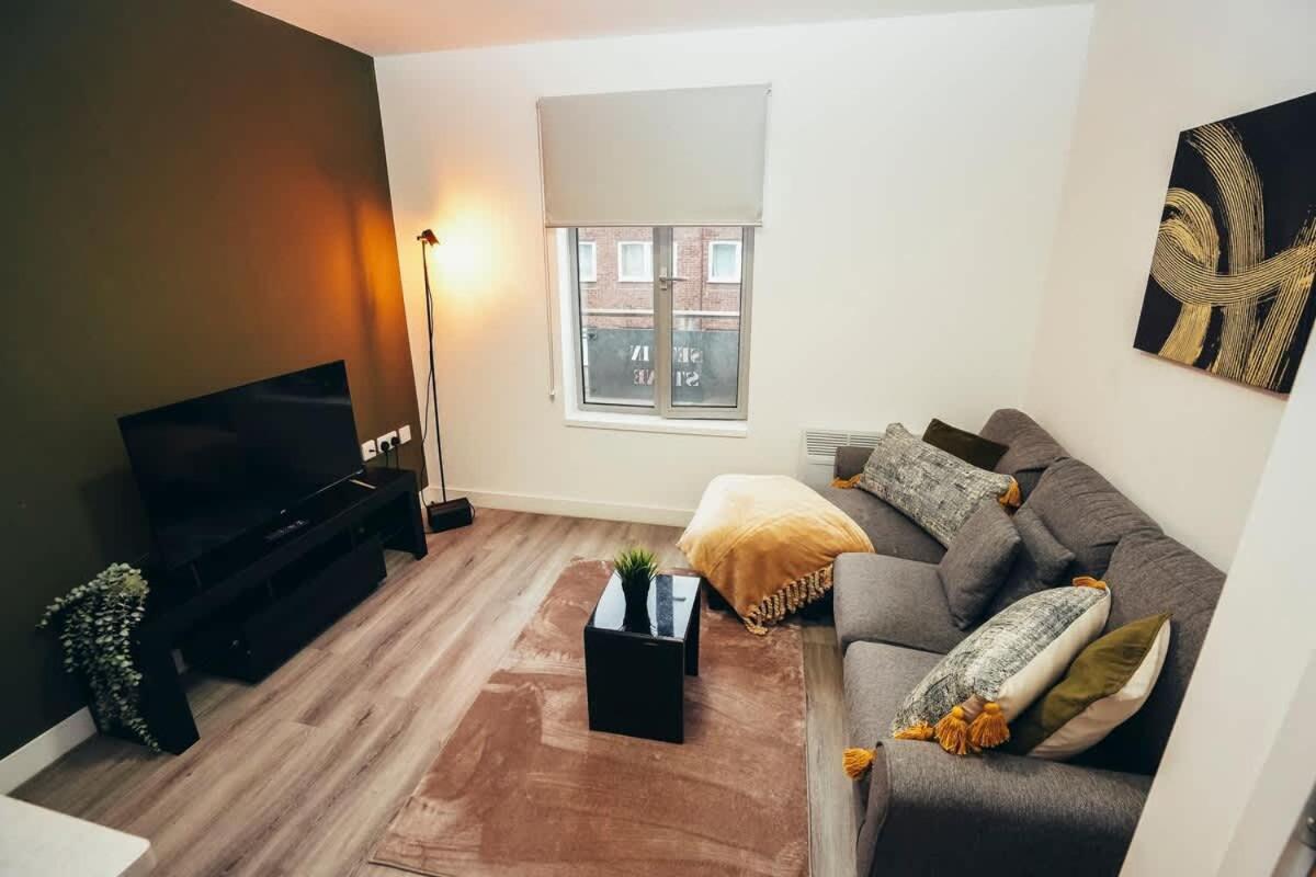 1Br City Centre Apt, Self Check In, Wifi, By Derbnb เชฟฟิลด์ ภายนอก รูปภาพ