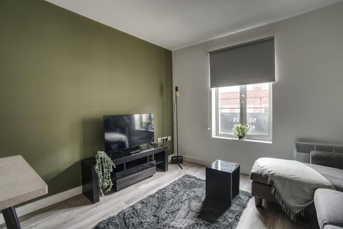 1Br City Centre Apt, Self Check In, Wifi, By Derbnb เชฟฟิลด์ ภายนอก รูปภาพ